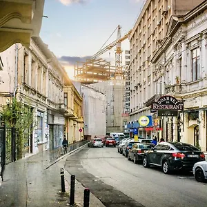 Apartament Historic Charm, Modern Comfort - In The Heart Of The Old Town