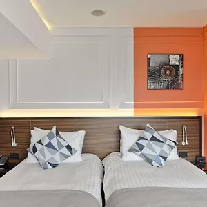 Unirii Square - Handwritten Collection Hotel